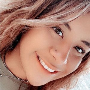 Meet your Posher, Joy